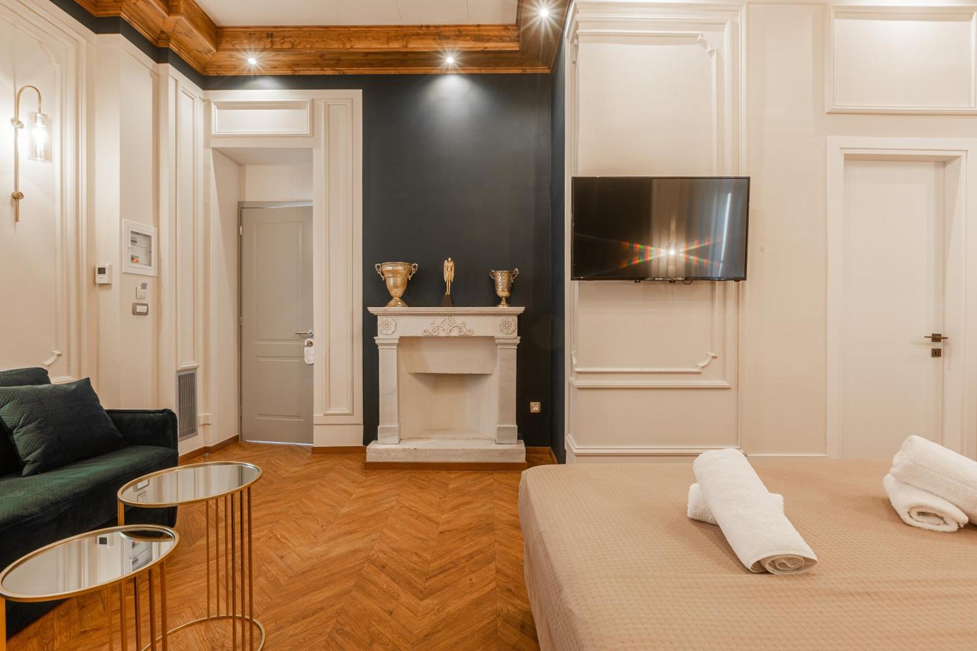 King Othon Boutique Hotel 纳夫普利翁 外观 照片