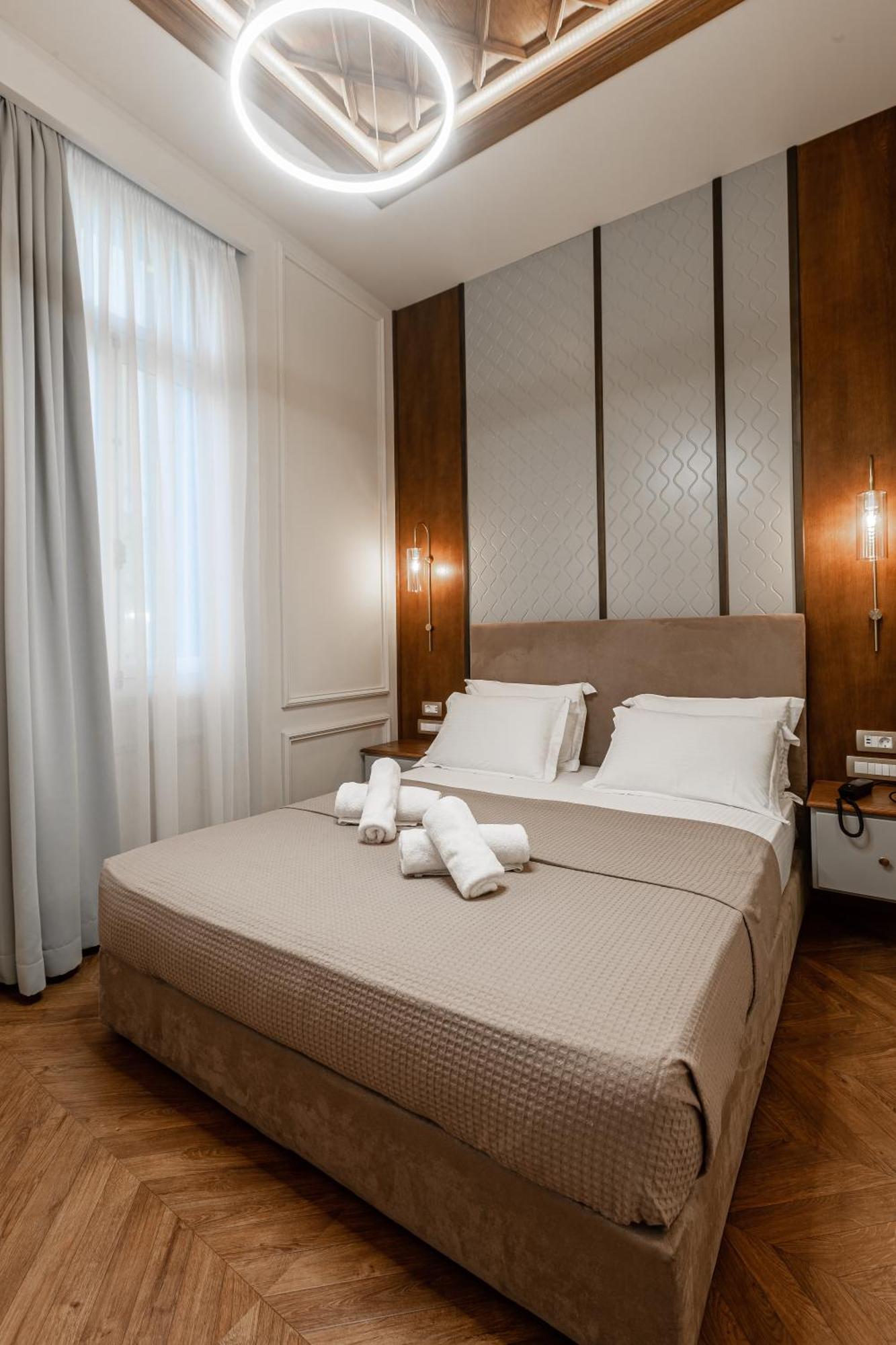 King Othon Boutique Hotel 纳夫普利翁 外观 照片