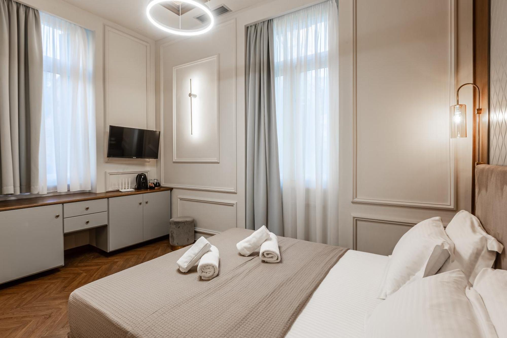 King Othon Boutique Hotel 纳夫普利翁 外观 照片